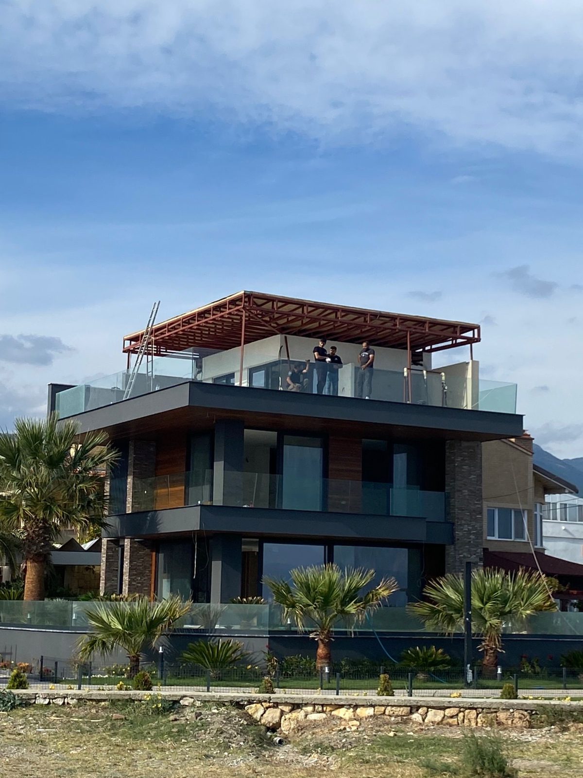 WhatsApp Image 2024-03-25 at 22.27.07