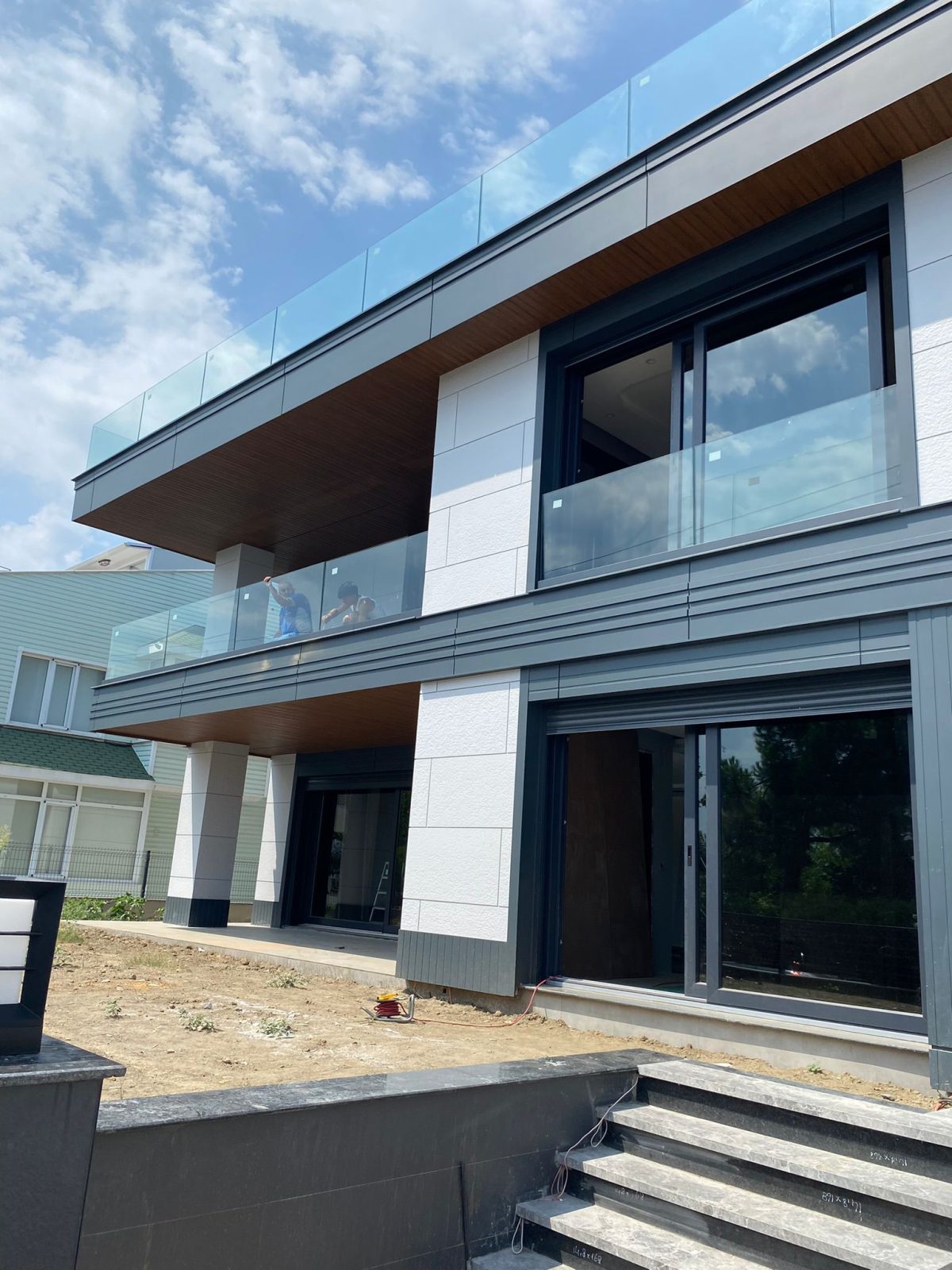 WhatsApp Image 2024-03-25 at 22.27.11