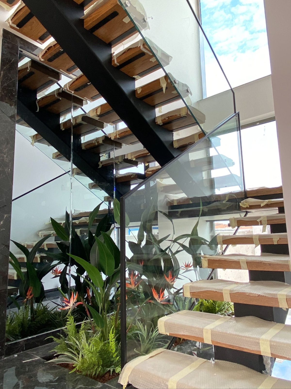 WhatsApp Image 2024-03-25 at 22.32.11 WhatsApp Image 2024-03-25 at 22.32.11