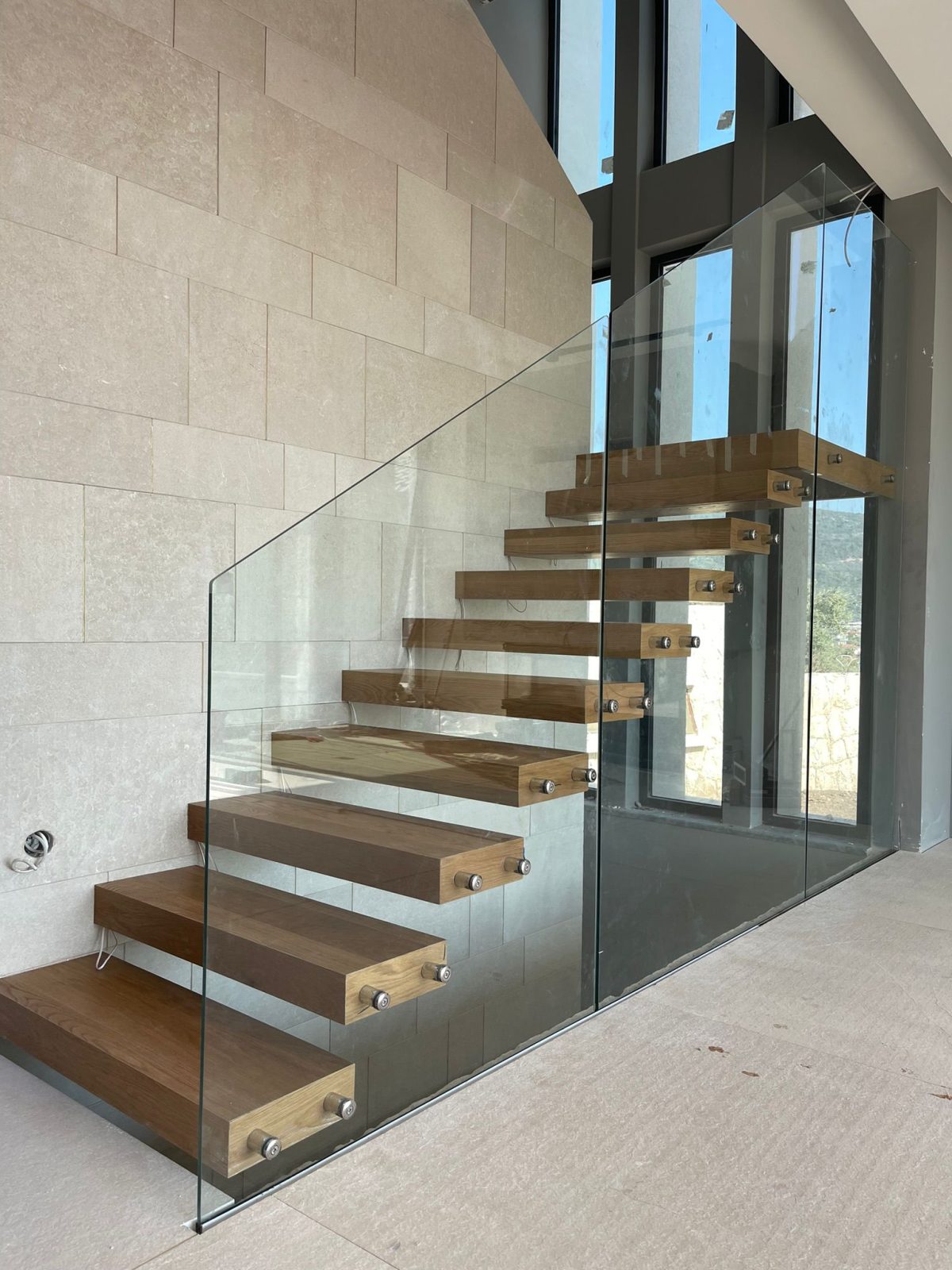 WhatsApp Image 2024-03-25 at 22.32.19 WhatsApp Image 2024-03-25 at 22.32.19